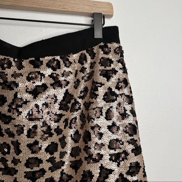 Banana Republic Sequin Leopard Print Mini Skirt NWT Size 14 - Picture 10 of 15
